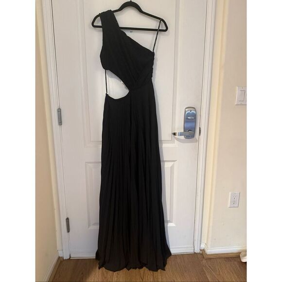 Sonya Moda Black One Shoulder Pleated Maxi Gown Cutout Formal Dress size S NWT - Picture 3 of 6